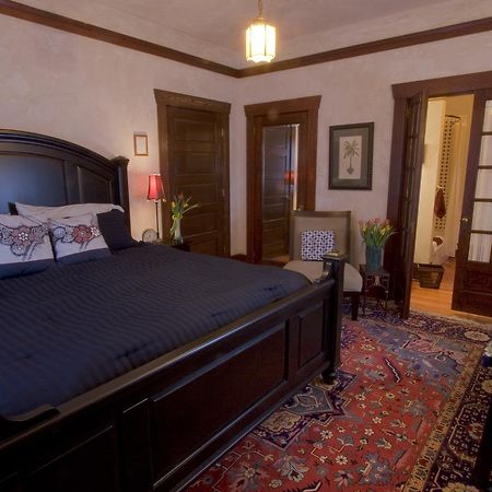 Blossom'S Bed And Breakfast Миссула Экстерьер фото