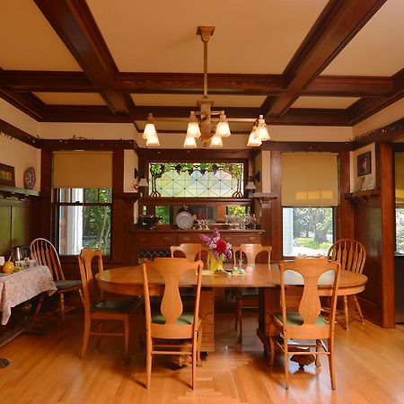 Blossom'S Bed And Breakfast Миссула Экстерьер фото